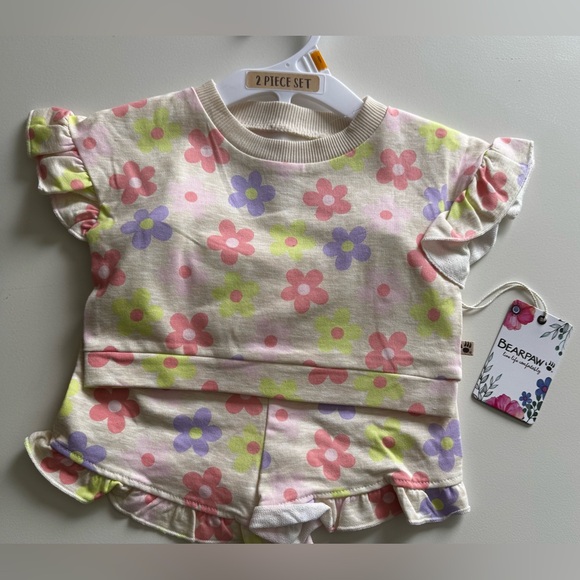 NWT Bearpaw Toddler Floral Set Outfit (SIZES: 2T, 3T, & 4T) - Picture 2 of 3
